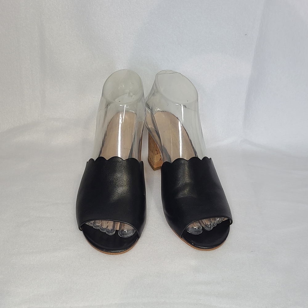 Kate Spade Warren Scalloped Leather Sandals Mules Size 7.5 - Picture 2 of 16